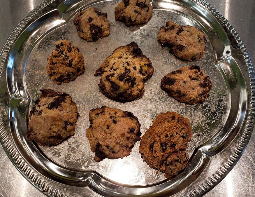 Sugar-free, Gluten-free, Delicious Almond-Flour Chocolate Chip Cookies